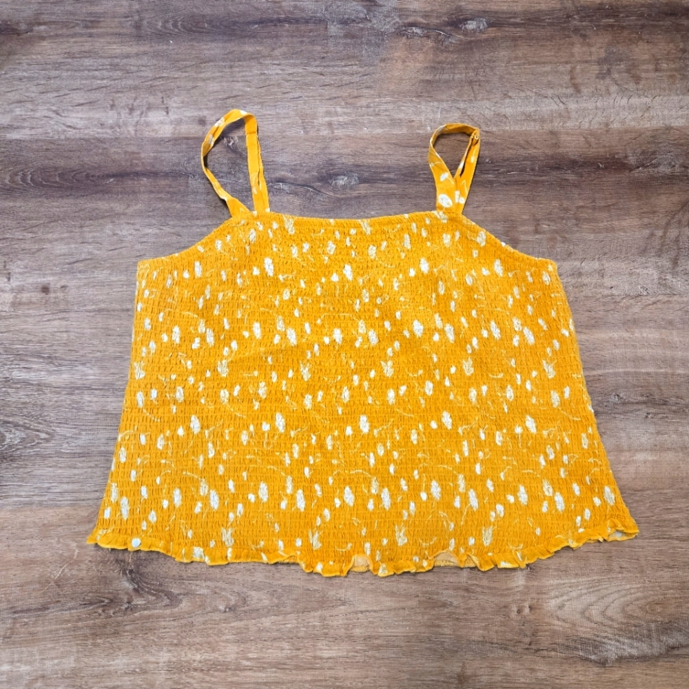 Torrid Size 3. Yellow Sleeveless Women's Top